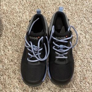 Bogs Women's Black and Blue Safety Sneakers Work Antislip